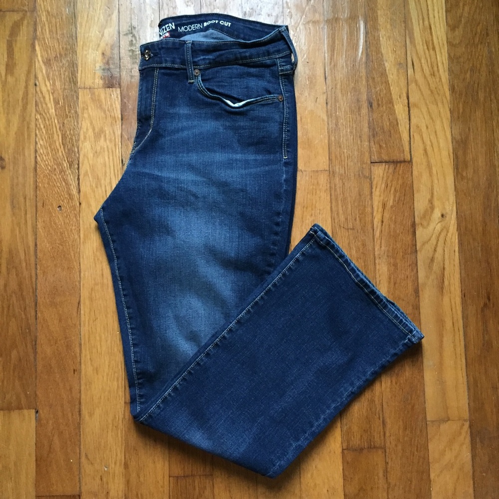 Levi's Denizen Modern Dark Wash Boot Cut